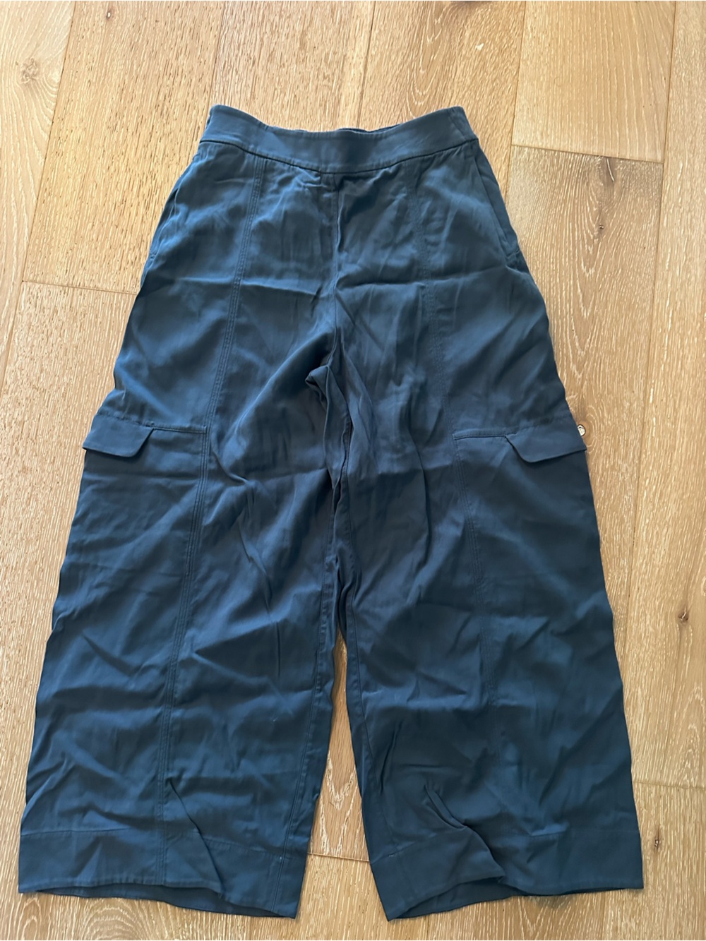 lululemon athletica Men's Dark Blue Wide-Leg Jogger Pants